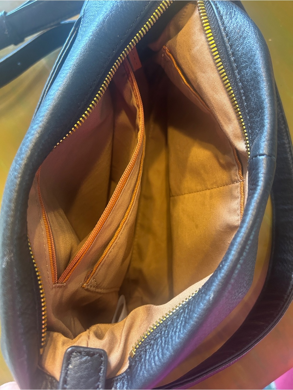 Hobo Black Leather Advanced Shoulder Crossbody Bag - Picture 5 of 10